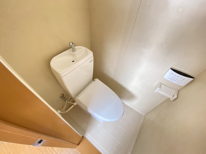 ル・プティジュ-ルのトイレ写真