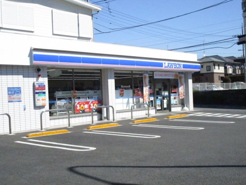 コンビニ　ローソン 都筑センター北店（コンビニ）まで153m