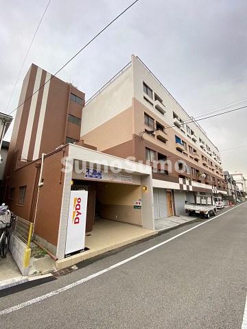 光南荘マンションの外観写真