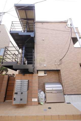 建物外観　インスパーク本駒込