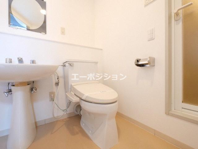 トイレ　グラスホッパー