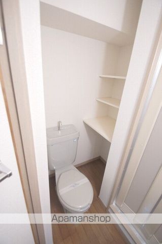 地下鉄七隈線 渡辺通駅 徒歩17分 14階建 築31年のトイレ写真