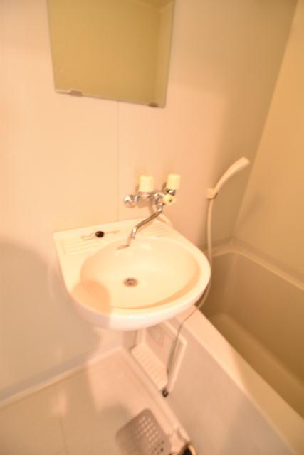 洗面設備　※別部屋参考写真※