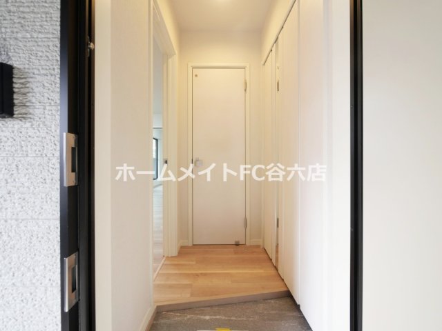 グラン今里NORTHの玄関写真