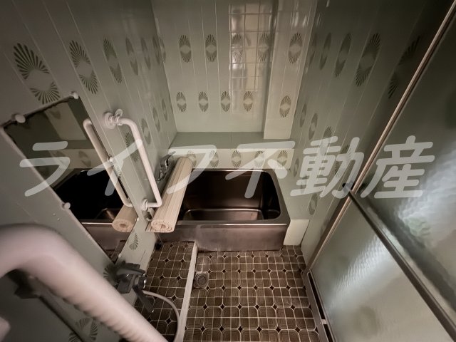 バス・シャワールーム　日々の疲れを癒すお風呂付です