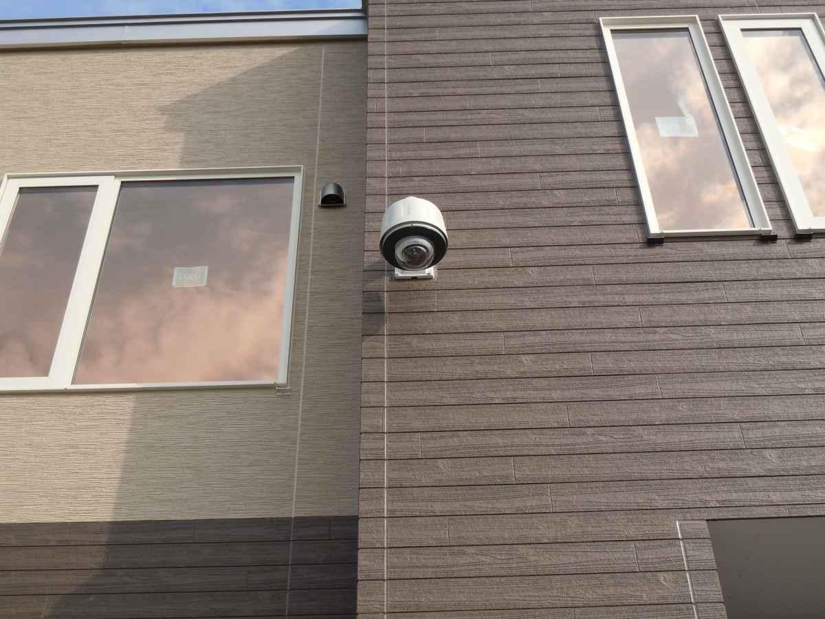 ＪＲ函館本線 旭川駅 バス乗車時間：45分 最寄りバス停で下車 徒歩1分 2階建 築12年の外観写真