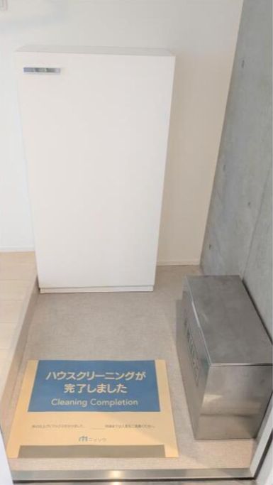 玄関　弊社は都内全域の物件をご紹介可能です！