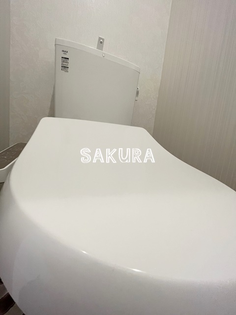 京急本線 上大岡駅 徒歩10分 5階建 新築のトイレ写真