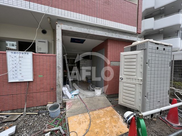 エントランス　ビオトープ味原町　　エントランス