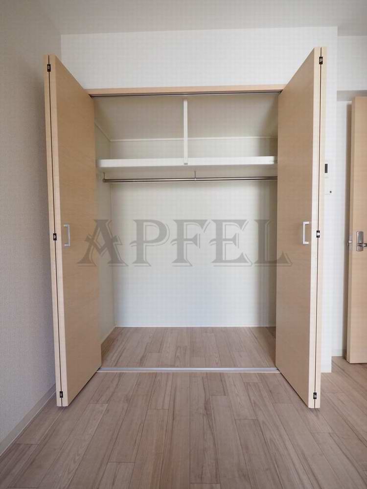 収納　イグレック南本町