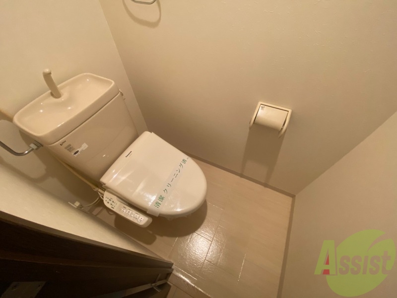トイレ　ウォシュレット機能がついたトイレ。安心して使用できますね。