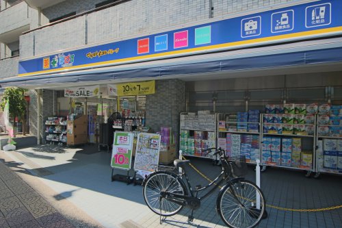 ドラックストア　どらっぐぱぱす一之江駅東口店（ドラッグストア）まで238m