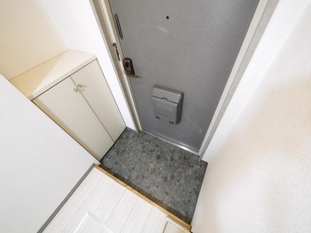 玄関　収納もある玄関です