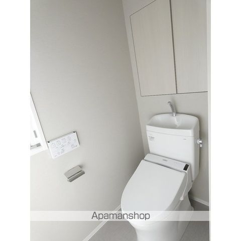 LIBR GRANT 西新宿EASTのトイレ写真
