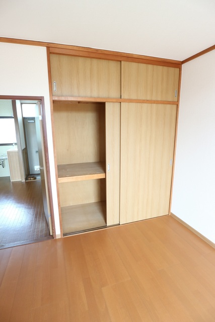 収納　※写真は他号室です