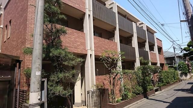 ＪＲ中央線 中野駅 徒歩8分 築20年