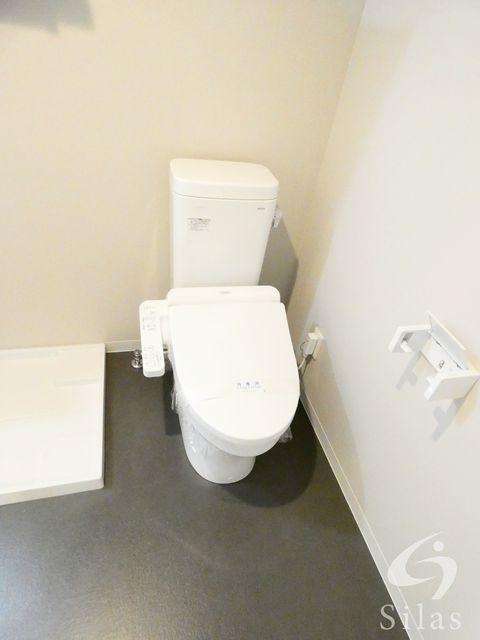地下鉄千日前線 小路駅 徒歩3分 3階建 築8年のトイレ写真
