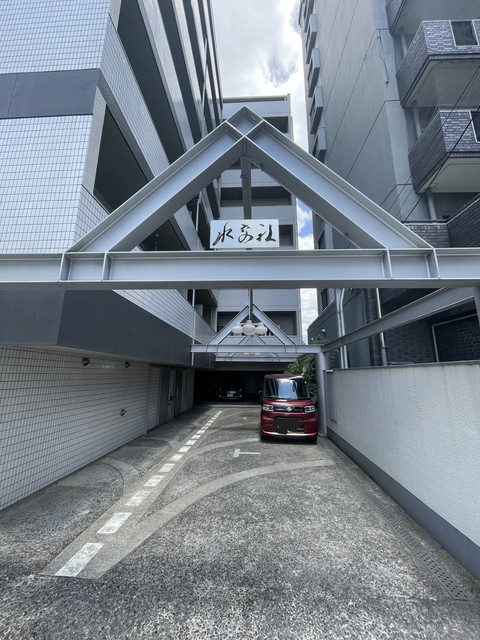 大阪市谷町線 千林大宮駅 徒歩13分 8階建 築39年の外観写真