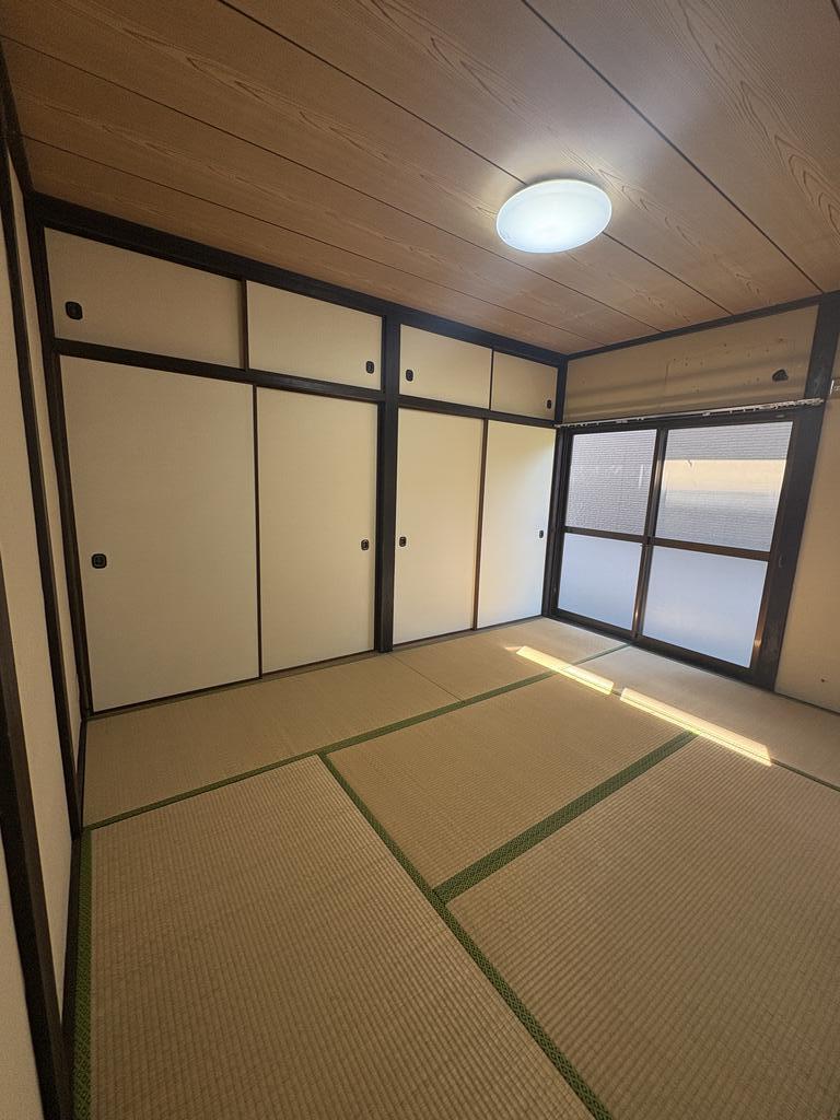 幸栄アパ-トの居間写真