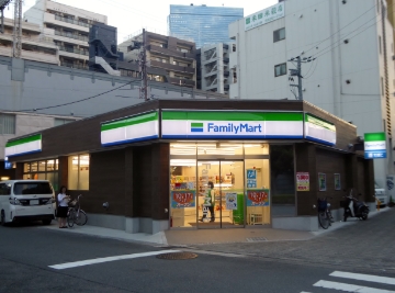 コンビニ　ファミリーマート 大泉長久保通り店（コンビニ）まで272m