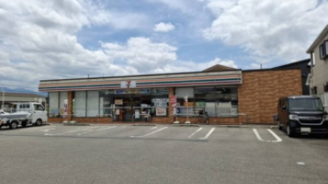 コンビニ　セブンイレブン 橿原新口町店（コンビニ）まで188m