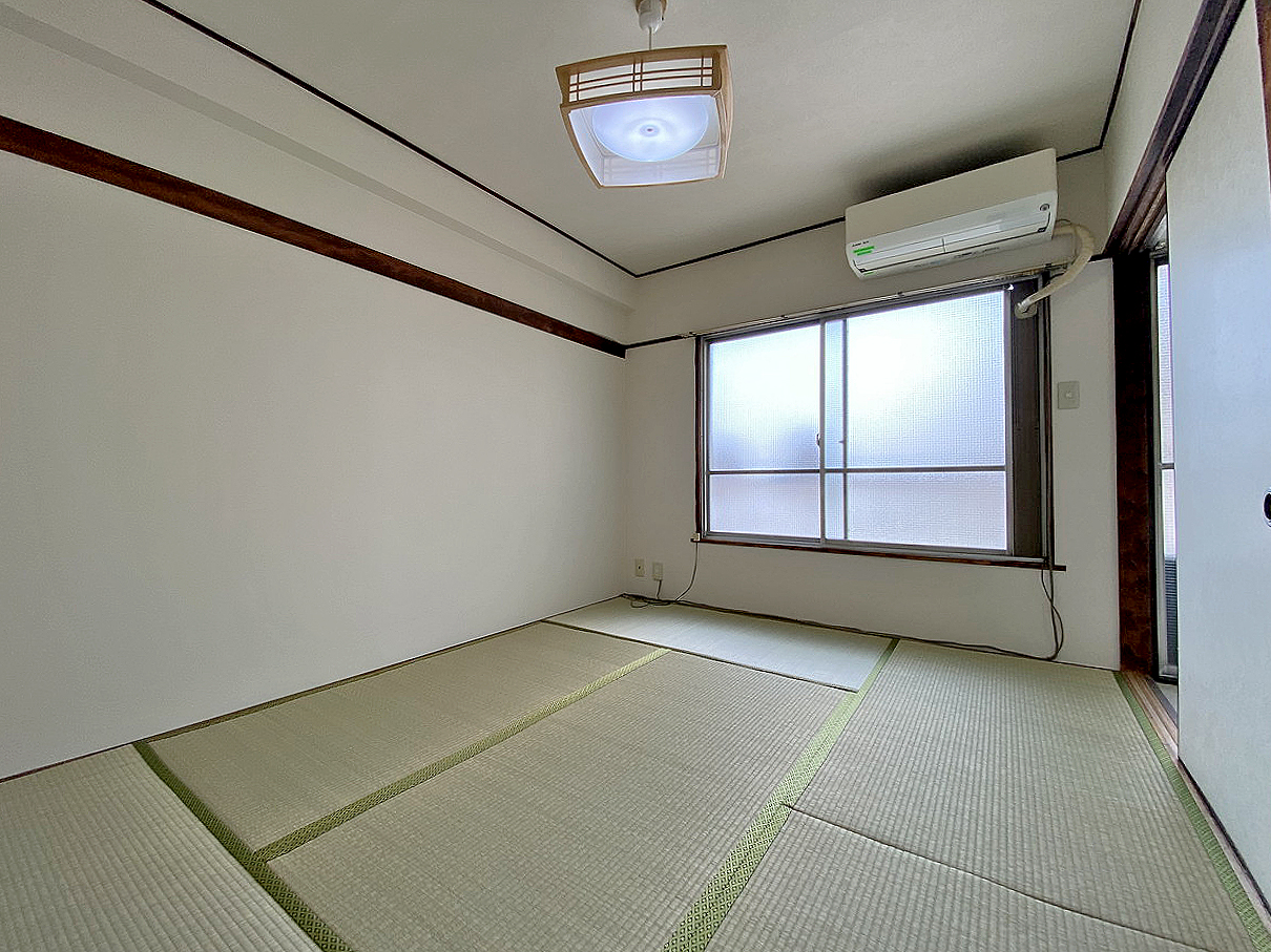 武居マンションの居間写真