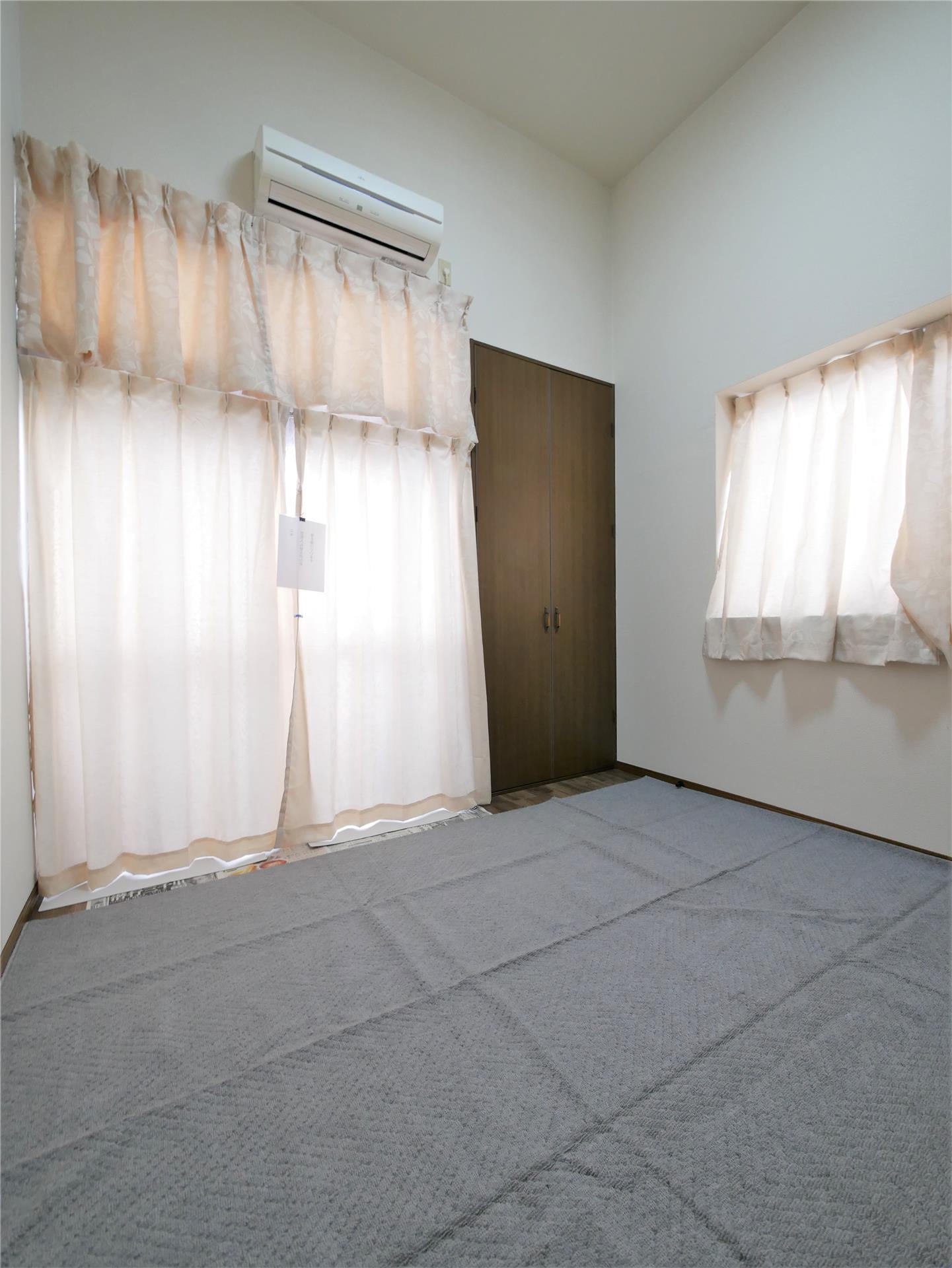 ＪＲ鹿児島本線 折尾駅 バス乗車時間：12分 最寄りバス停で下車 徒歩6分 2階建 築31年の居間写真