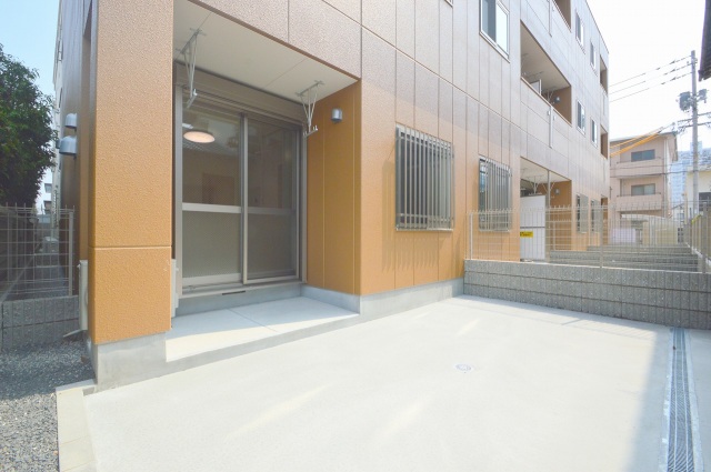 庭　専用庭