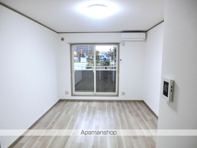 山形市 2階建 築29年の居間写真