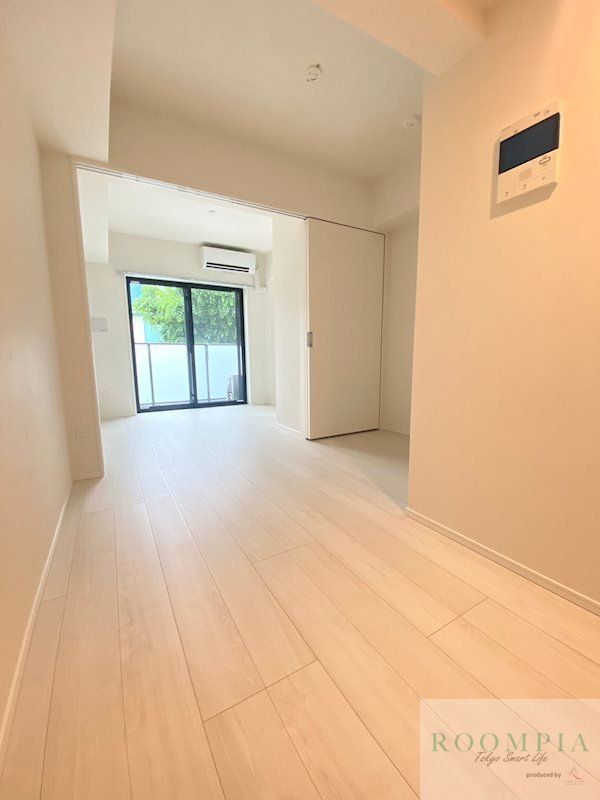 居室・リビング　※同タイプの別のお部屋です。