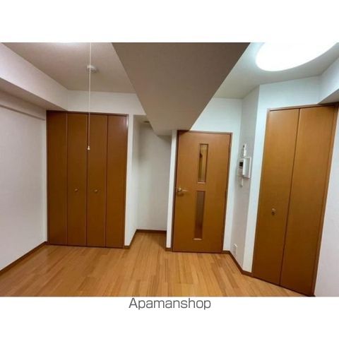 ガラ・ステージ市ヶ谷壱番館の居間写真