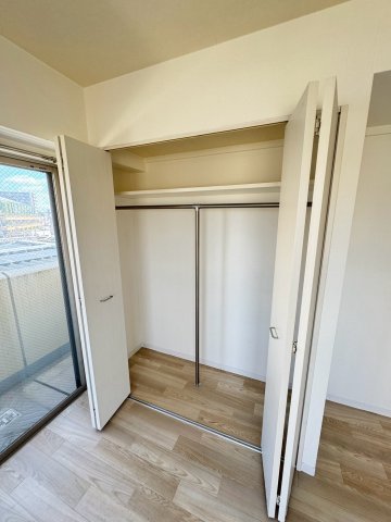 収納　ラフィーヌ・上池袋 　豊島区上池袋３