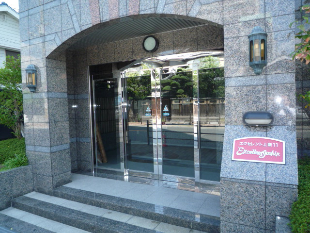 エントランス　オートロック付エントランス