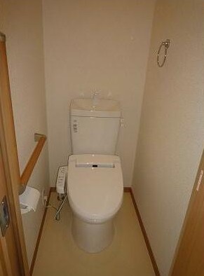 トイレ　ウォシュレット