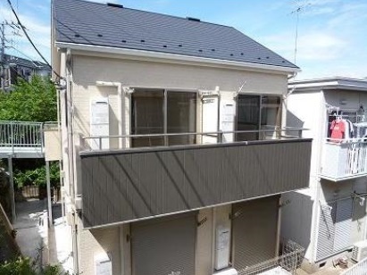 建物外観　日当たりサンサンです