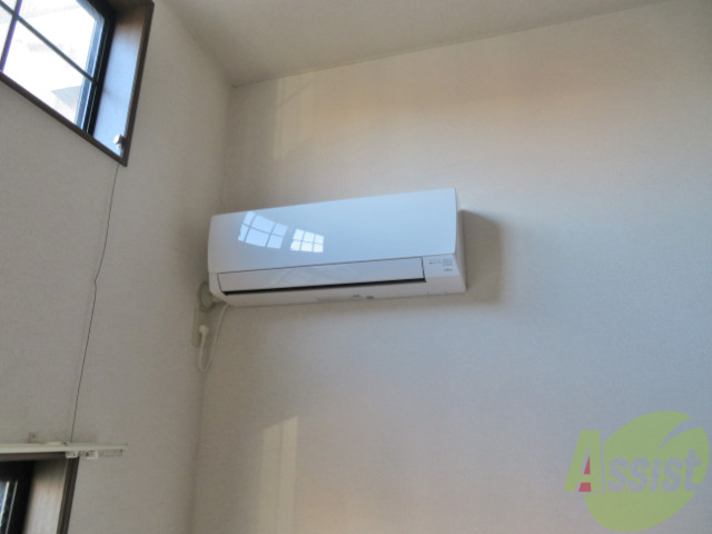 その他設備　エアコンがあれば暑い日が続いても快適に過ごせますね。