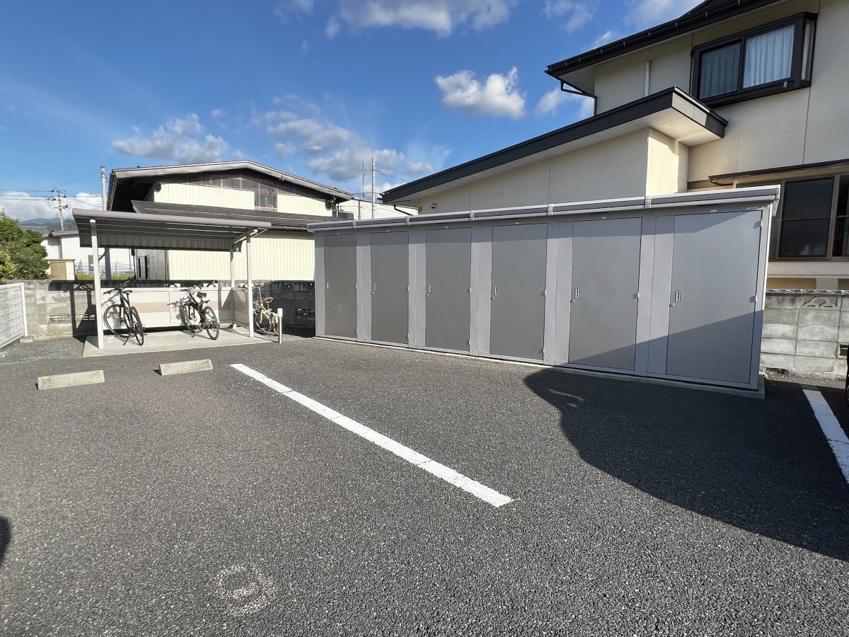 コンビニ　セブンイレブン山形吉原店（コンビニ）まで610m