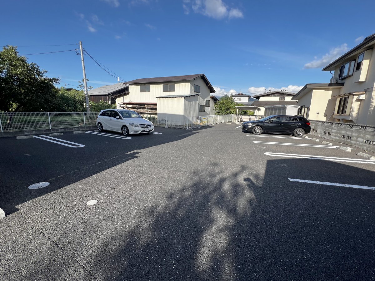 スーパー　イオン山形南店（スーパー）まで760m