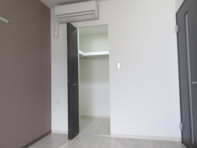 収納　ウォークインクローゼット