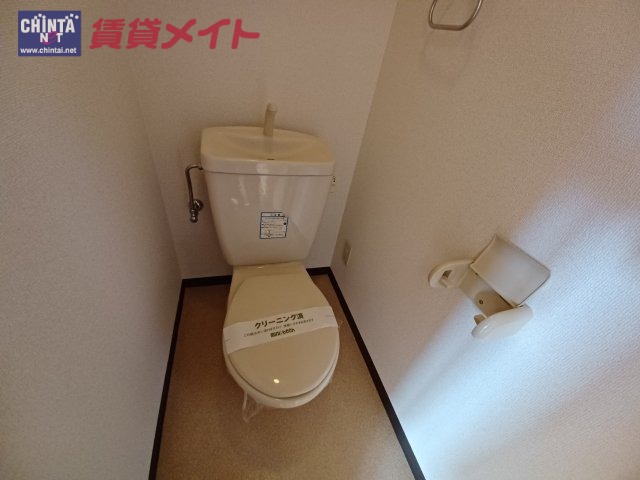 【伊勢市御薗町高向のマンションのトイレ】