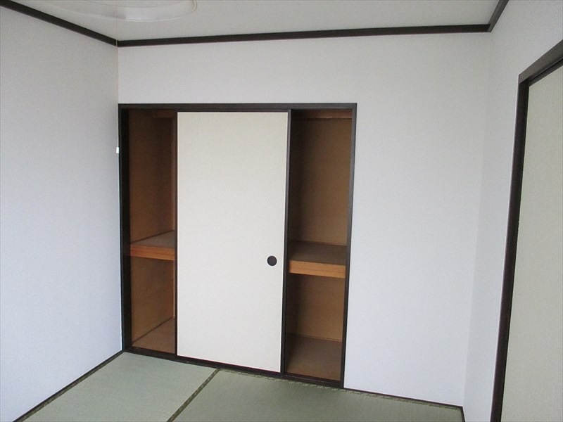 居室・リビング　和室（6帖）の様子