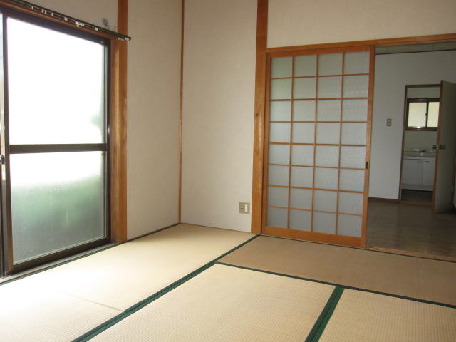 居室・リビング　同仕様