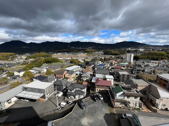 【広島市安佐南区大塚西のマンションの眺望】