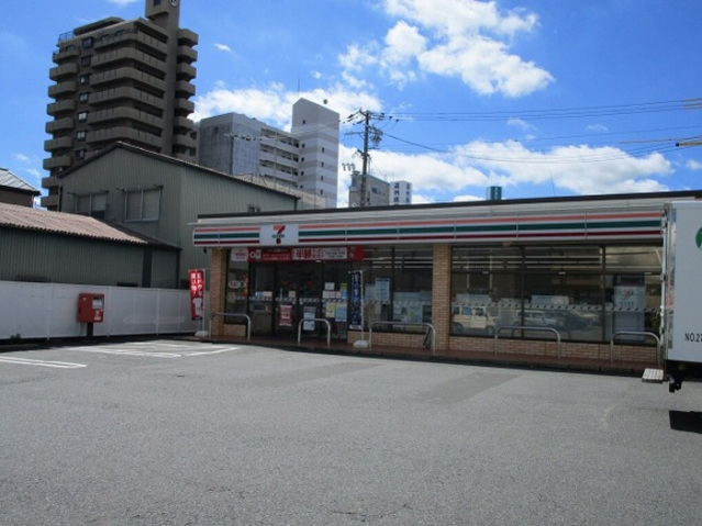 コンビニ　セブンイレブン浜松山下町店（コンビニ）まで159m