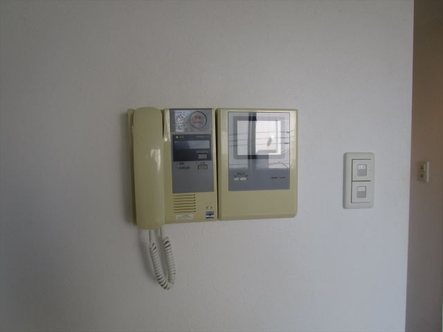 セキュリティ　モニター付インターホン