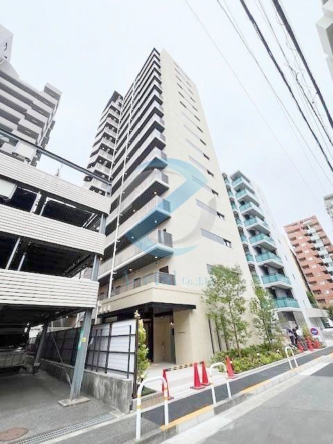 江戸川区東葛西のマンションの建物外観