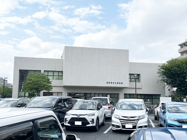 【セジュール守屋の図書館】