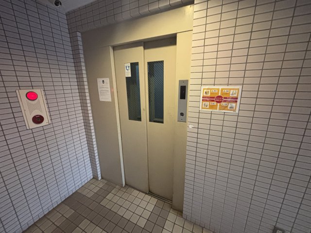 その他　エレベーター（その他）まで1m