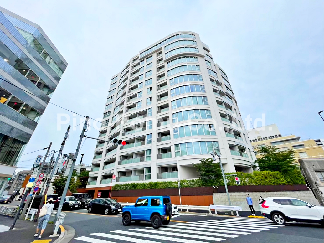 THE CONOE 代官山(ザコノエ代官山)の建物外観