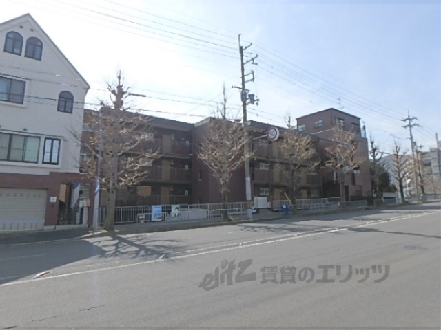 サンシャインコーポ新宮の建物外観